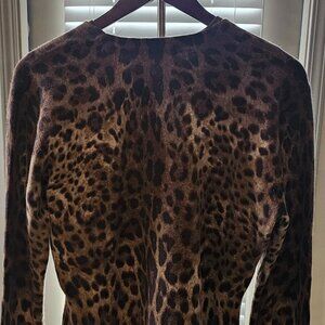 Brand Neiman Marcus Cashmere sweater Size L